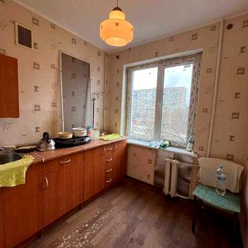 Продаж 2-кімнатної квартири вул. Харківська (біля  9 школи)