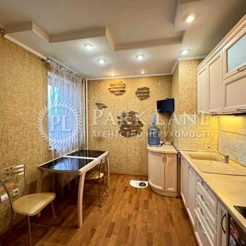 Продаж 3к квартири Пулюя Івана 5б Солом`янський р-н