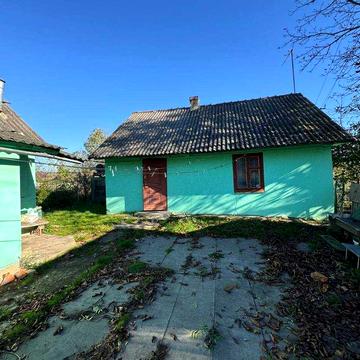 Продається будинок у селі Конюшки за 23 км до польського кордону