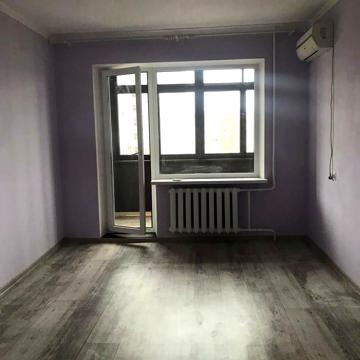 Євгена Чикаленка вул., 62/1