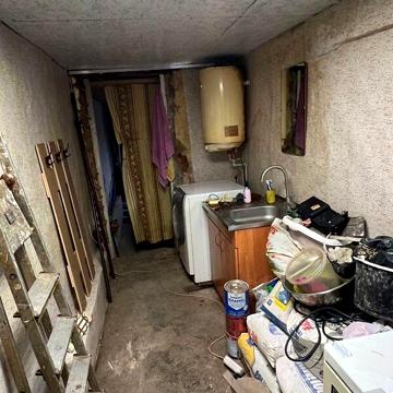 Продаж 2к Дім Набережна вулиця