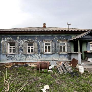 Будинок в Підлипному з ділянкою