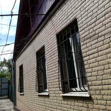 Продаю  будинок ,   Покровский р-н, можливо по  Є- відновлення.