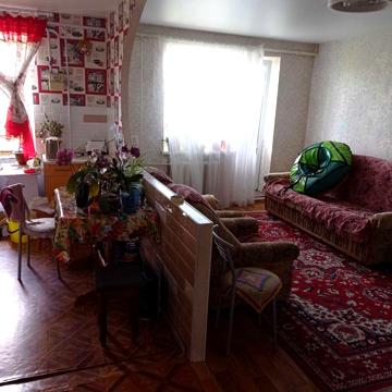 Продам 3-х кімнатну квартиру в сел. Печеніги.