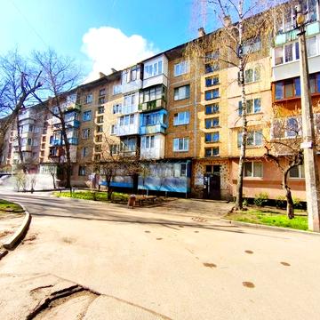 Без комісії для покупця продається  2к. квартира  по вул.Зодчих,28