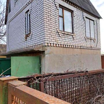 Продам дачу в привільному
