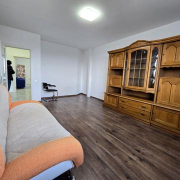 Гетьмана Петра Дорошенка вул., 28в