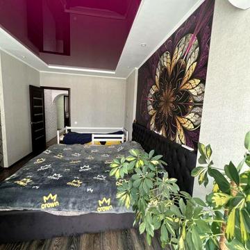 Простора 2-кімнатна з ремонтом,  73 м², 3 поверх. Старобілоуська ЖК Старобілоуська