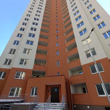 Милославська вул., 18