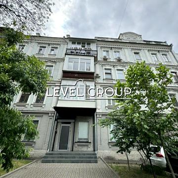 Ділова вул. (Димитрова), 11