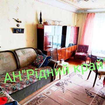 Здається в рні Зигіна(Київська) 2а з розд.кімнатами.