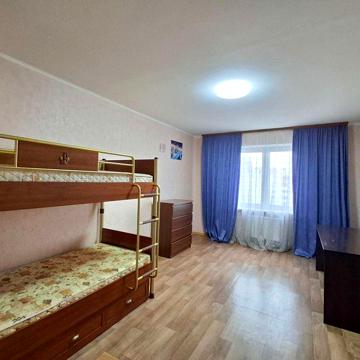 Свободная 2-х ком. кв. ул.Милославская,16. Новый дом.