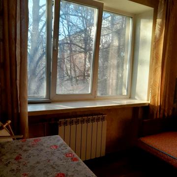 Астрономічна вул., 15