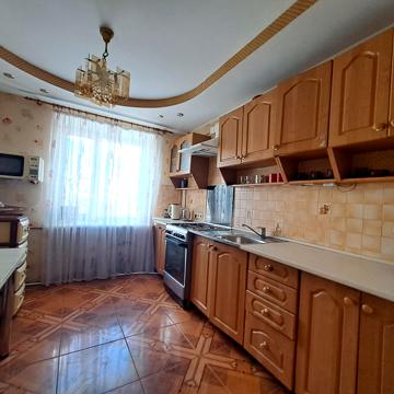 Микулинецька вул., 46