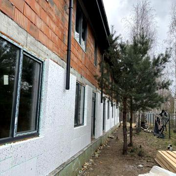 Таунхаус в оточенні дерев в Ворзелі, суперова локація