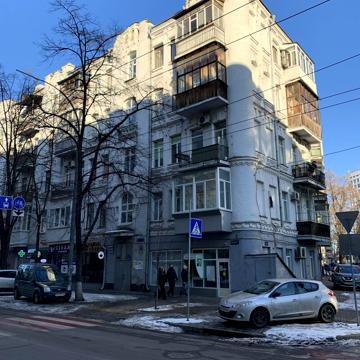 Князів Острозьких вул. (Московська), 15