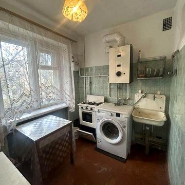 Продається 2 кк (р-н Ліски)