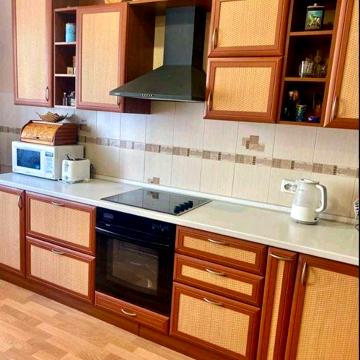 Продаж 3-к Поліська  15а  Бориспільська  Рембаза