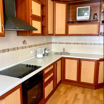 Продаж 3-к Поліська  15а  Бориспільська  Рембаза