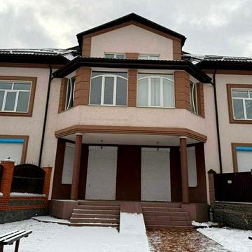 Продаж будинку у Царському Селі