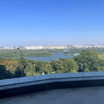 Івана Мазепи вул. (Січневого Повстання), 11-Б