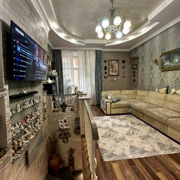 Ніжинська вул., 66
