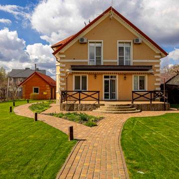 Будинок в оренду, село Гнідин
