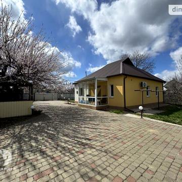 Продаж 3к Дім Миру вулиця