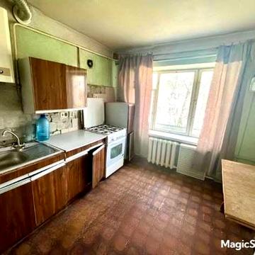 Продаж 5-кім. квартири. вул. Пасічна-Таджицька