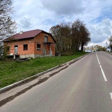 Продаж БУДИНКУ + 23 сотих землі 15км від м. Чернівці