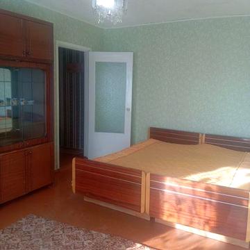 Здається 2 кімнатна квартира в районі  Цукрового заводу