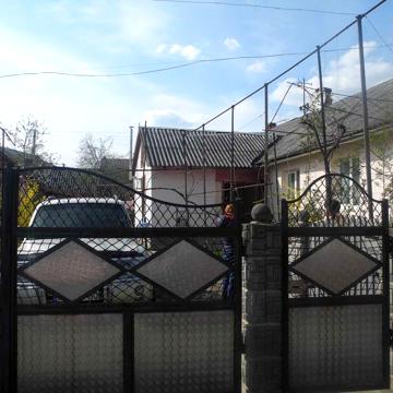 частина будинку в центрі міста