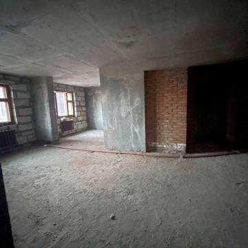 Продаю квартиру на Анны Ахматовой 13 Д