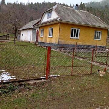 Продаж будинку