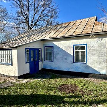 До Вашої уваги пропонується житловий будинок у с. Безпечна