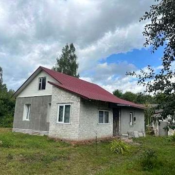 Будинок в селищі  Куликівка Чернігівського району. ТОРГ
