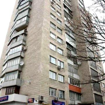 Продаж 1к квартири біля Севастопольської площі, бул. Чоколовський, 22