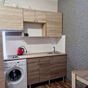 Продам 1 кім.квартируз ремонтом!