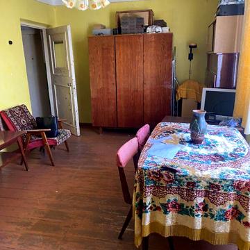 Продаж 2к Квартира Дмитра Донцова (Адмірала Щастного) вулиця