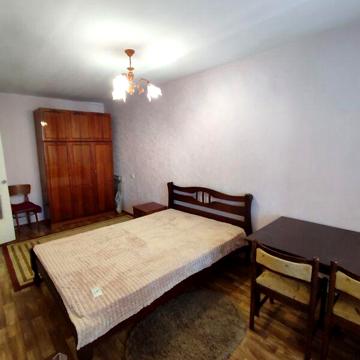 Довгострокова оренда 1к Квартира Інститутська вулиця