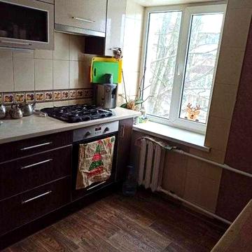 Продам 2 к. из. квартира, Салтовка, ул.Гв.Широнинцев.
