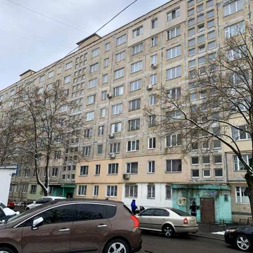Свободи просп., 28