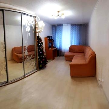 Красносільського вул., 71