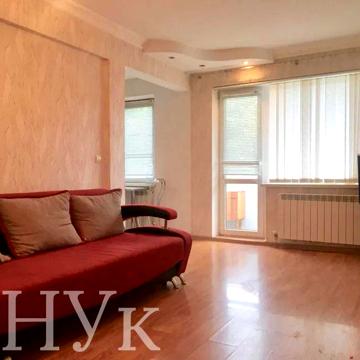 Карпенка вул., 13