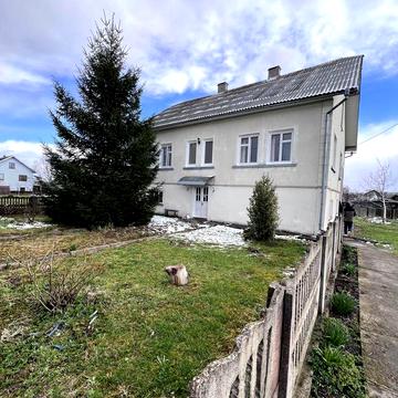 Продаж будинку з земельною ділянкою в с.Сілець