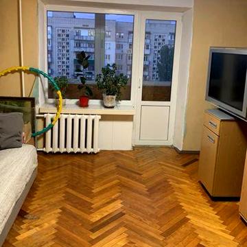 Продам трьохкімнатну каартиру в Черкассах