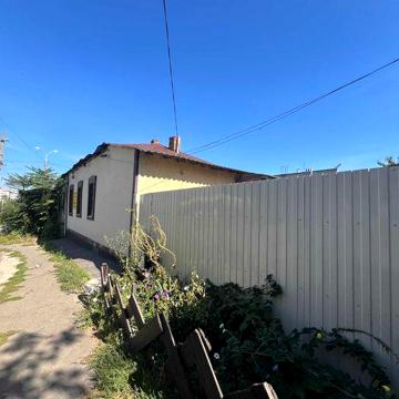 Продам властну затишну кімнатну квартиру. За адресою пров Жоржинский 2