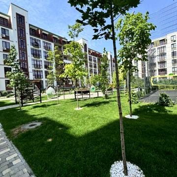 Владислава Бувалкіна вул., 60з