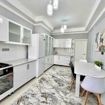 Здається в оренду простора квартира в ЖК«Замковецько-Мостицький».
