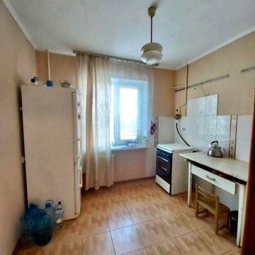 Богатирська вул., 2а